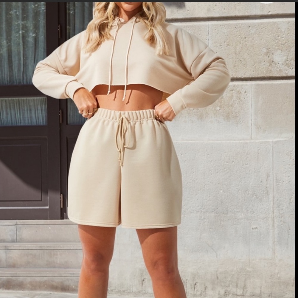 PrettyLittleThing Sweat Shorts
